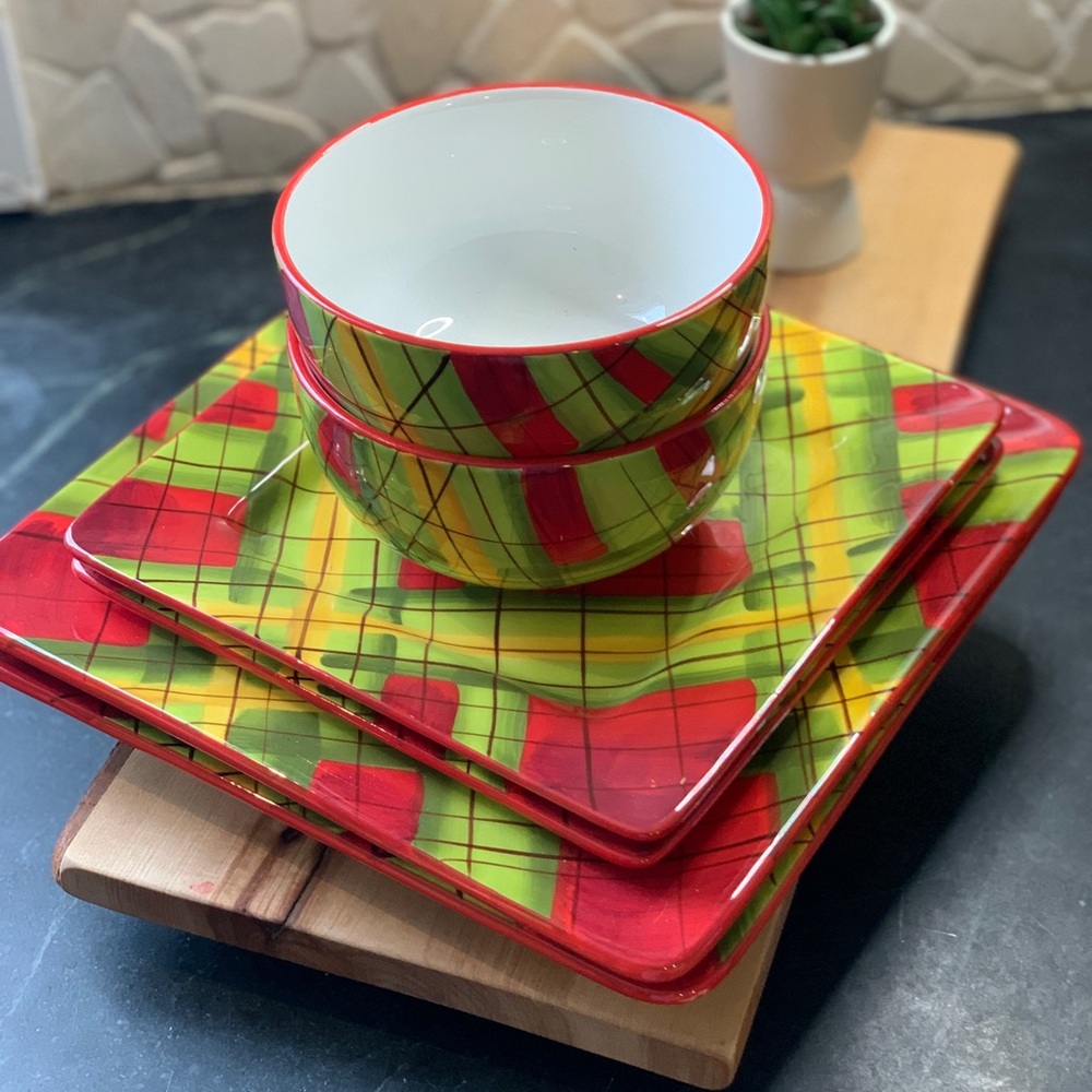 LAURIE GATES | 2 Place Settings | Luxe for Heartland Pattern